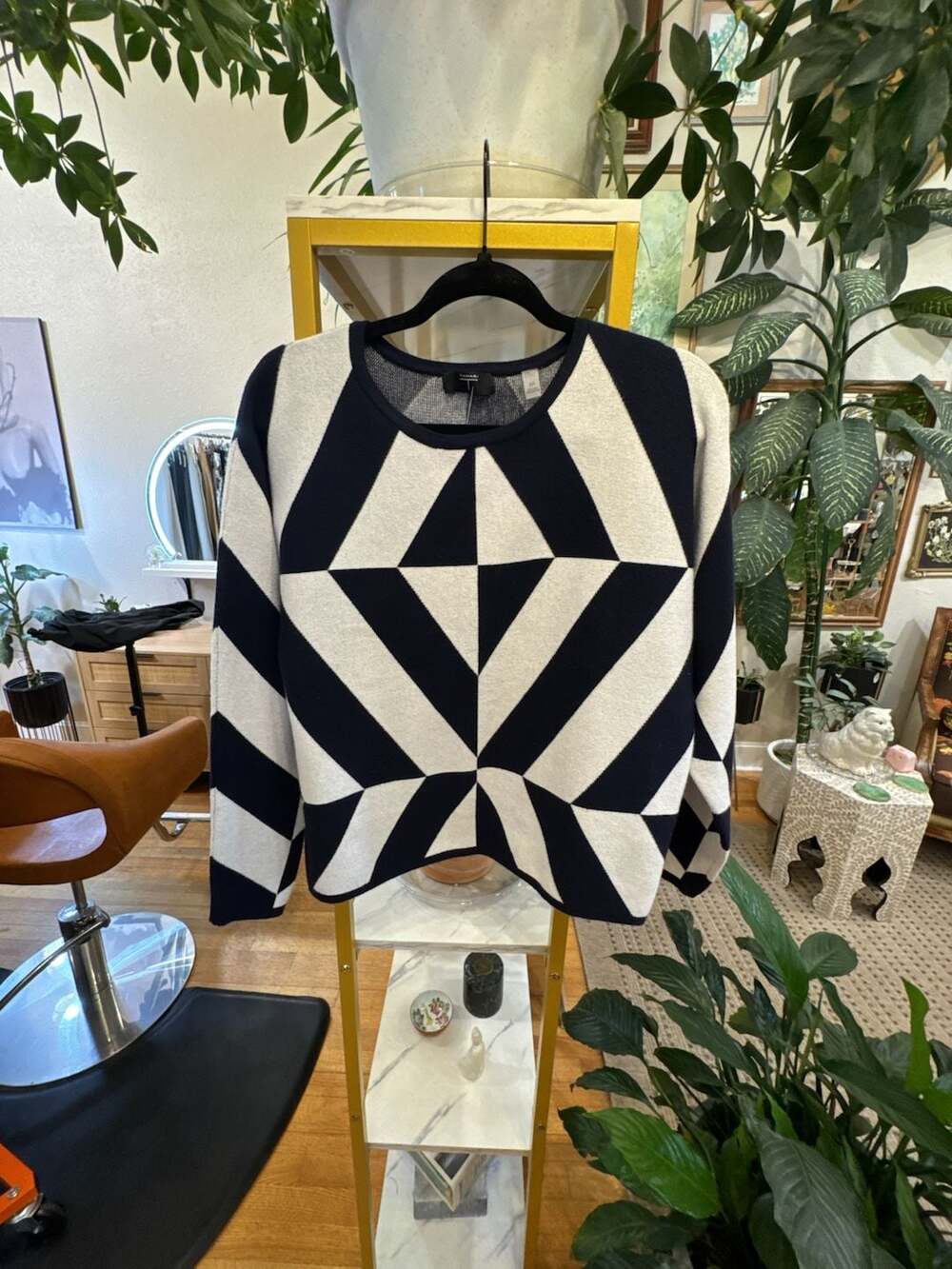 S/PTahari Geometric Sweater Size S Blue White Abstract Pullover Knit
